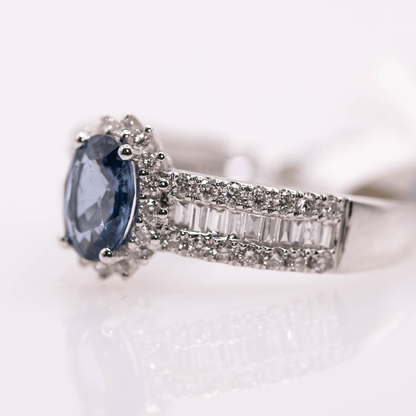 18k Oval Cut Sapphire Ring Gold & Silver Pawn Shop
