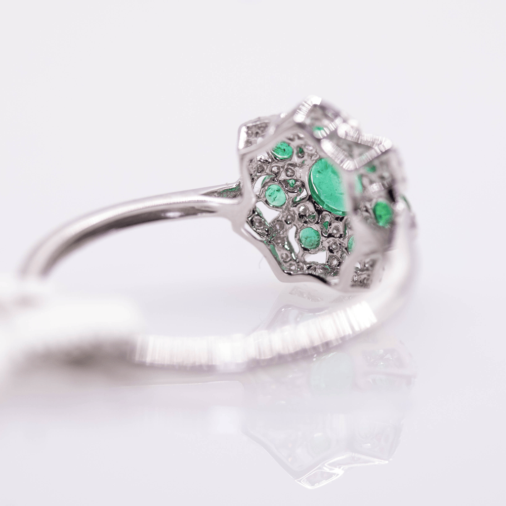 18k Emerald Star Pattern Ring Gold & Silver Pawn Shop
