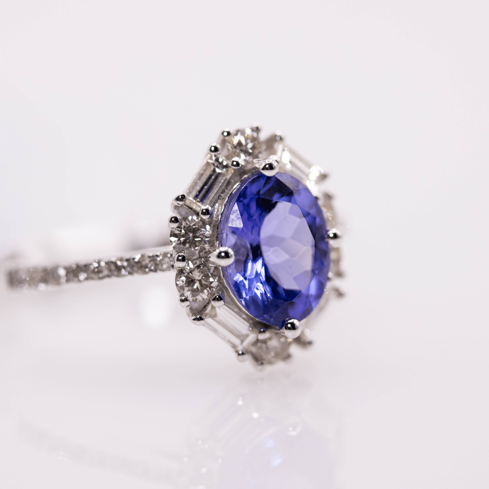 18k Tanzanite ring Gold & Silver Pawn Shop