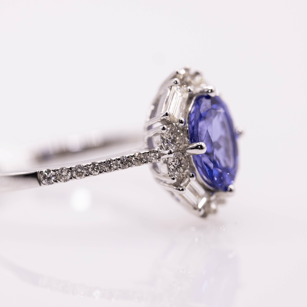18k Tanzanite ring Gold & Silver Pawn Shop