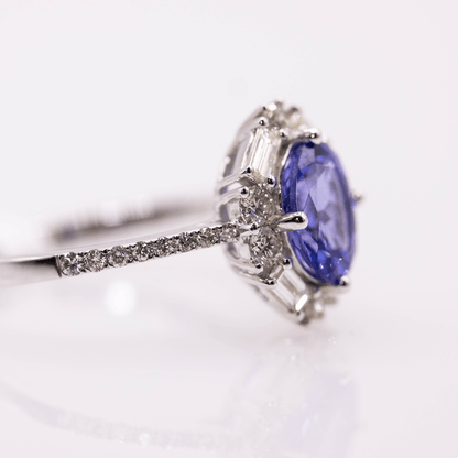 18k Tanzanite ring Gold & Silver Pawn Shop