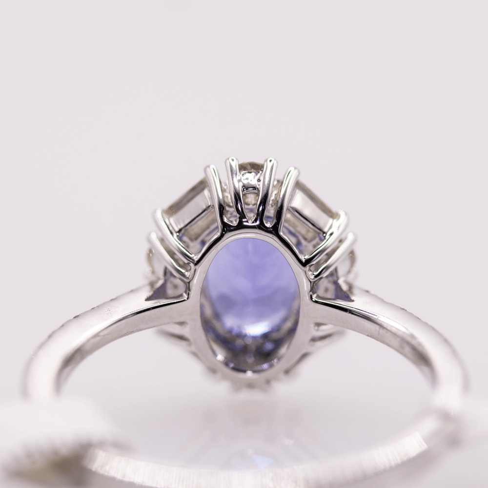 18k Tanzanite ring Gold & Silver Pawn Shop