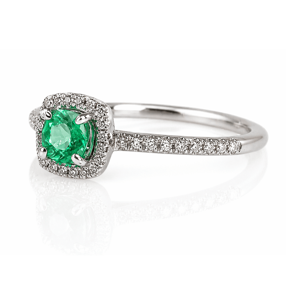 Emerald & Diamond Halo Ring .32CTW Emerald
Gold & Silver Pawn Shop