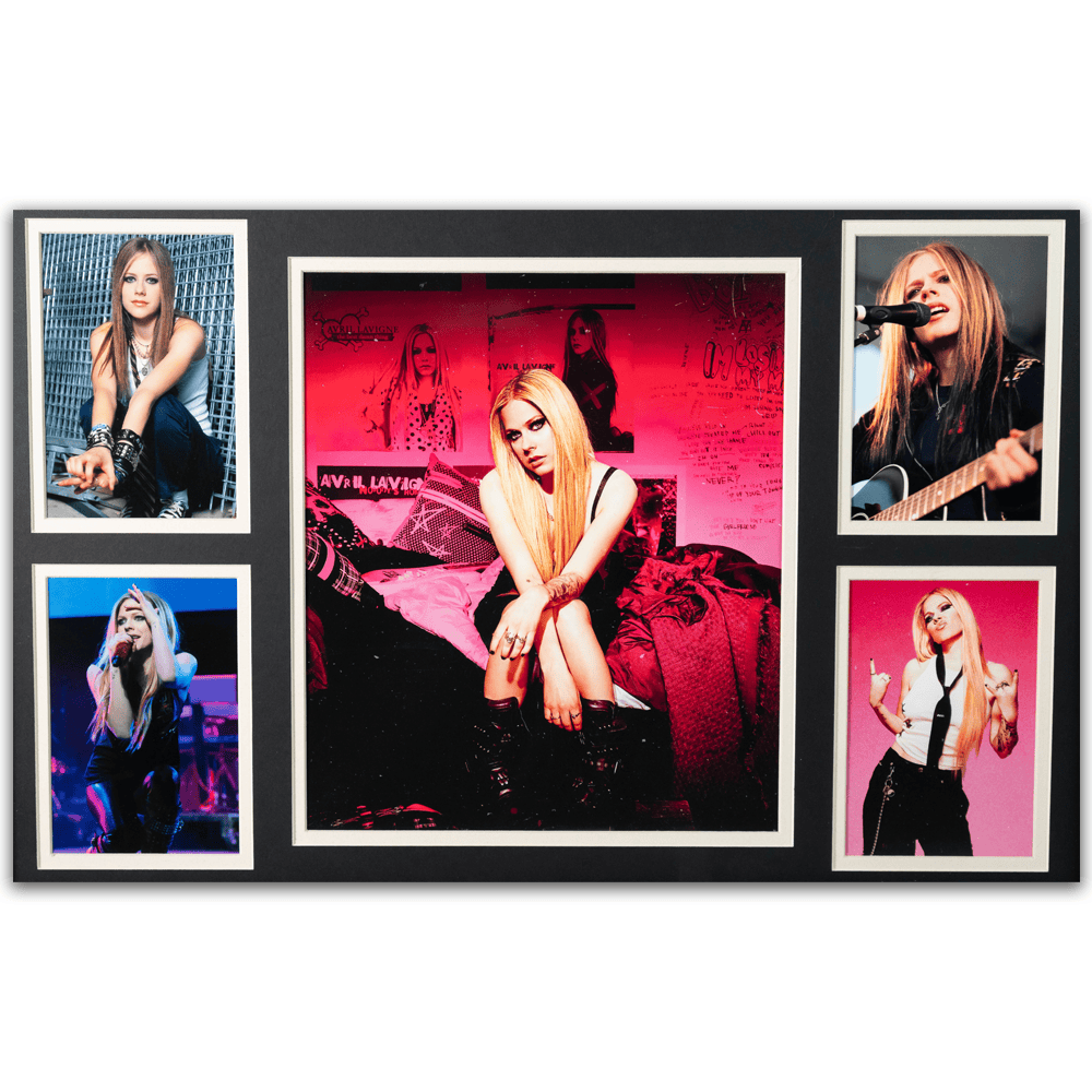 Avril Lavigne Autograph Memorabilia Gold & Silver Pawn Shop