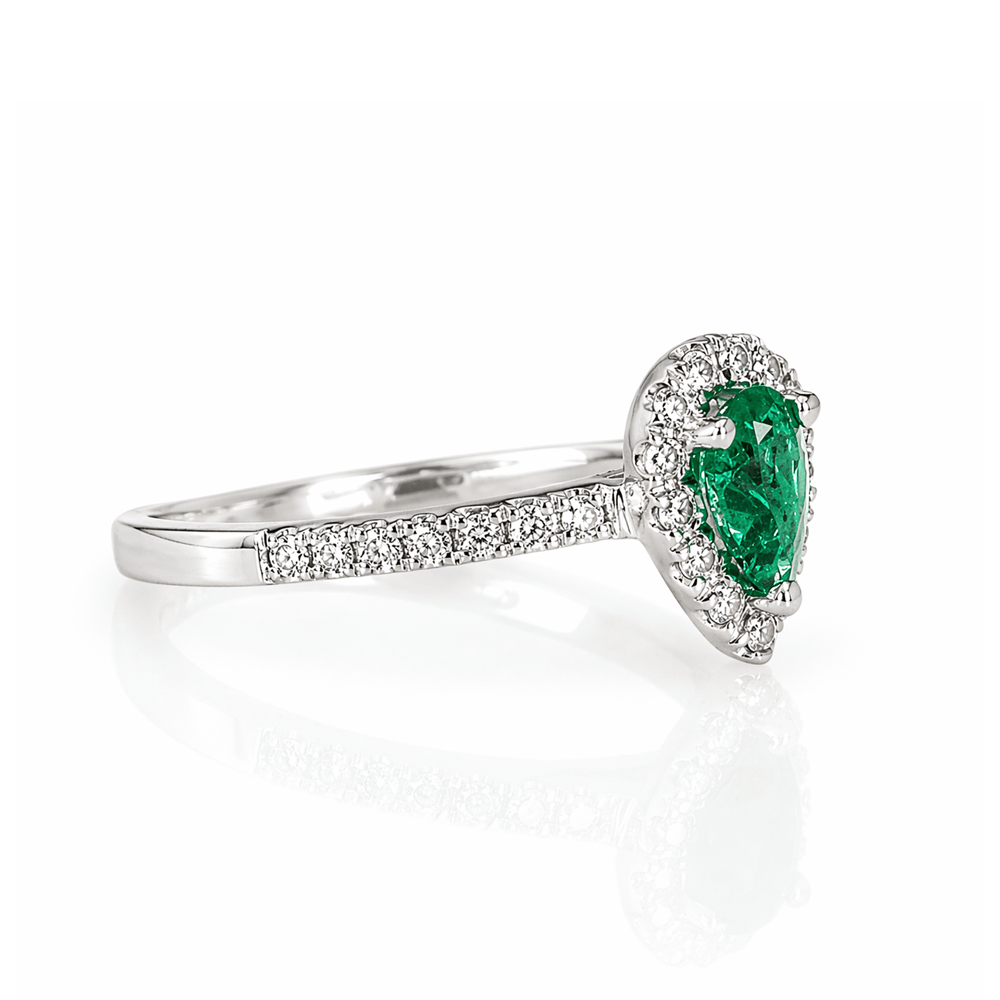 Pear-Shaped Emerald & Diamond Halo Ring
Gold & Silver Pawn Shop