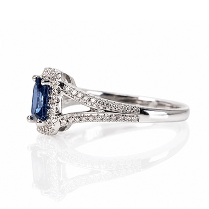 14K White Gold Emerald-Cut Sapphire Diamond Halo Ring
Gold & Silver Pawn Shop