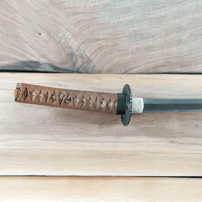1500s Mihara Masanobu Wakizashi Sword with Dagger and Hair Pin. Gold & Silver Pawn Shop