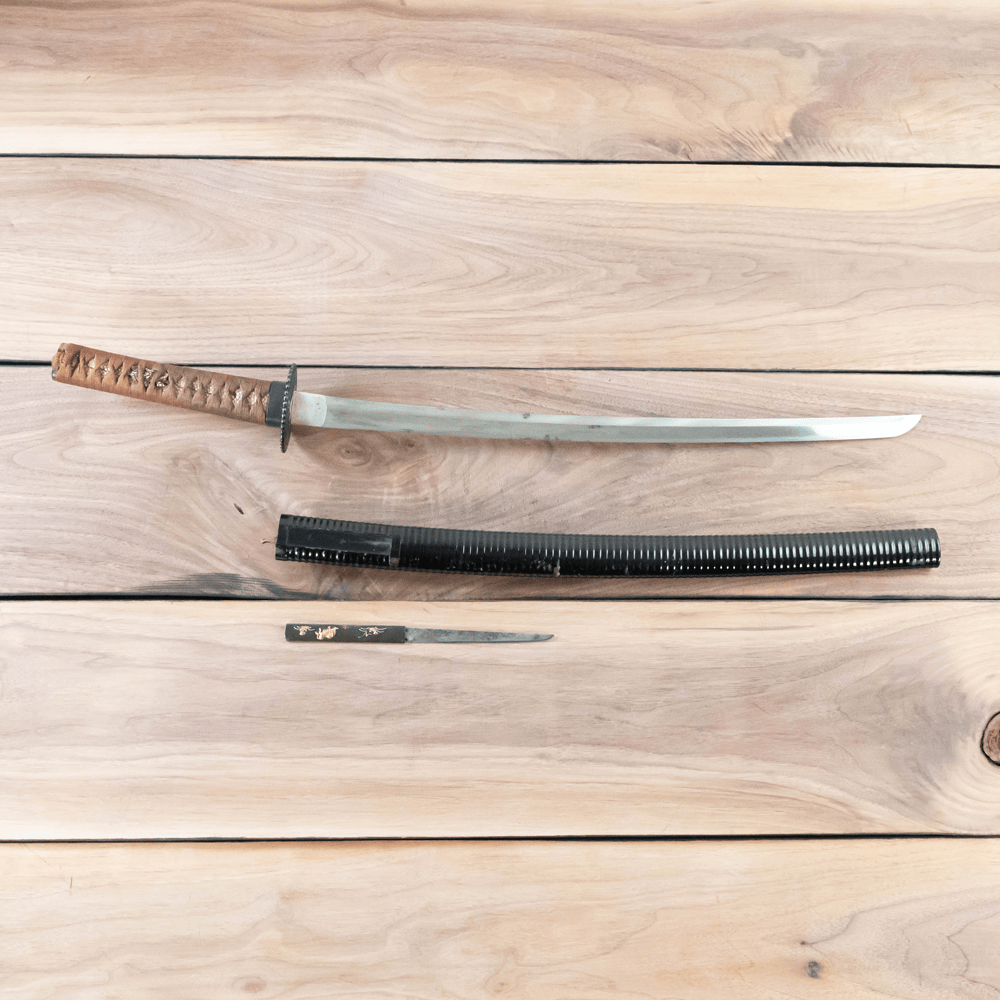 1500s Mihara Masanobu Wakizashi Sword with Dagger and Hair Pin. Gold & Silver Pawn Shop