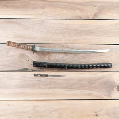 1500s Mihara Masanobu Wakizashi Sword with Dagger and Hair Pin. Gold & Silver Pawn Shop