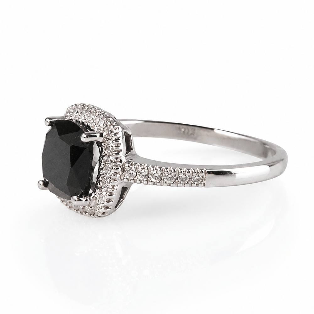 10K White Gold Black Onyx & Diamond Halo Ring
Gold & Silver Pawn Shop