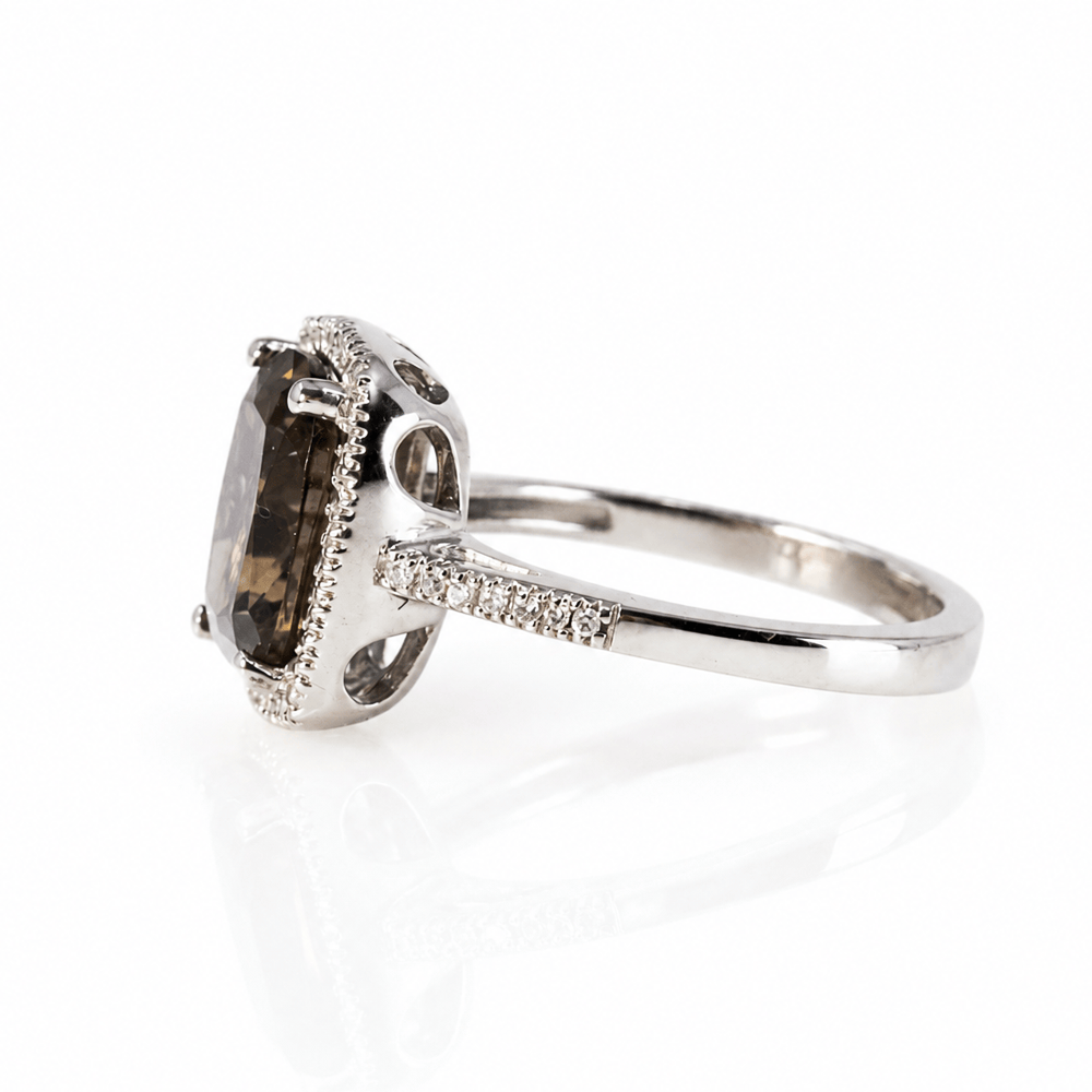 10K White Gold Smoky Quartz & Diamond Halo Ring
Gold & Silver Pawn Shop