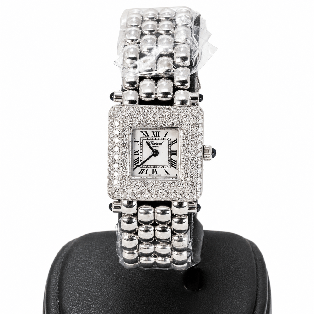 Chopard Happy Sport 18K White Gold Diamond 21mm Quartz Watch
Gold & Silver Pawn Shop