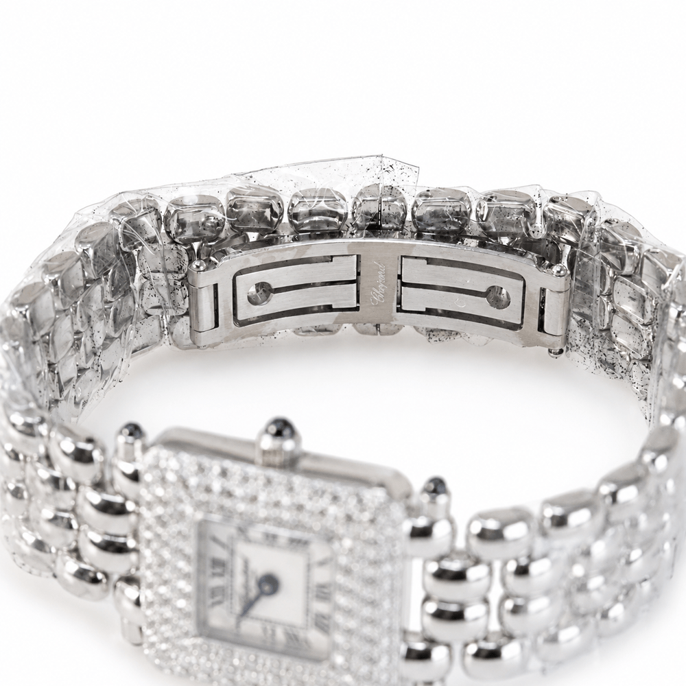 Chopard Happy Sport 18K White Gold Diamond 21mm Quartz Watch
Gold & Silver Pawn Shop