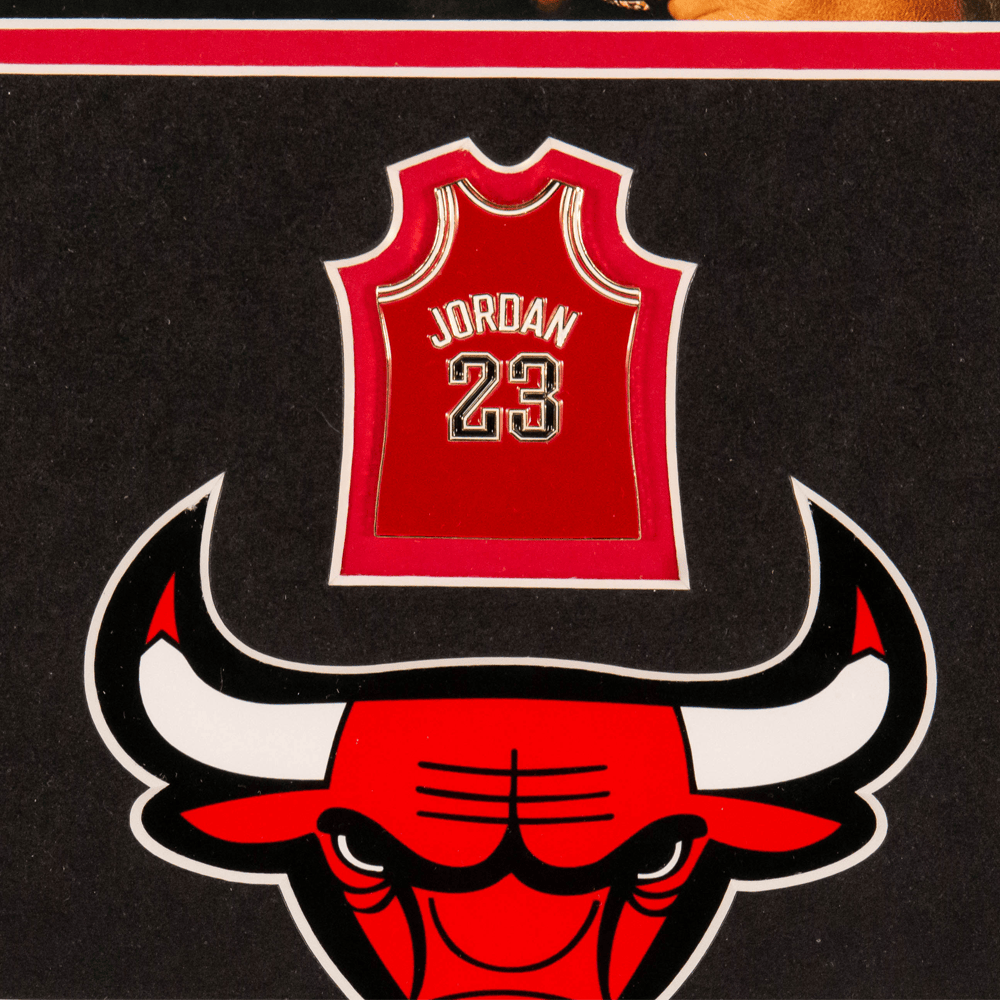 Michael Jordan Chicago Bulls Memorabilia
Gold & Silver Pawn Shop