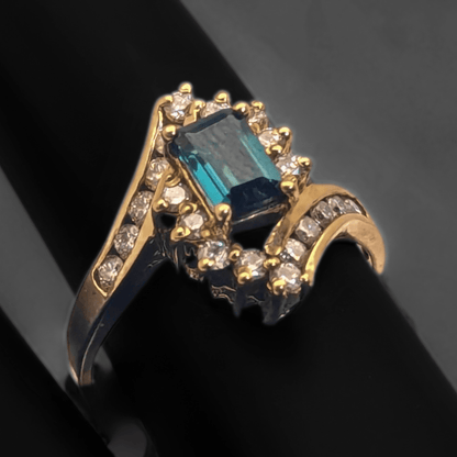 Gold Diamond Ring with tourmaline side