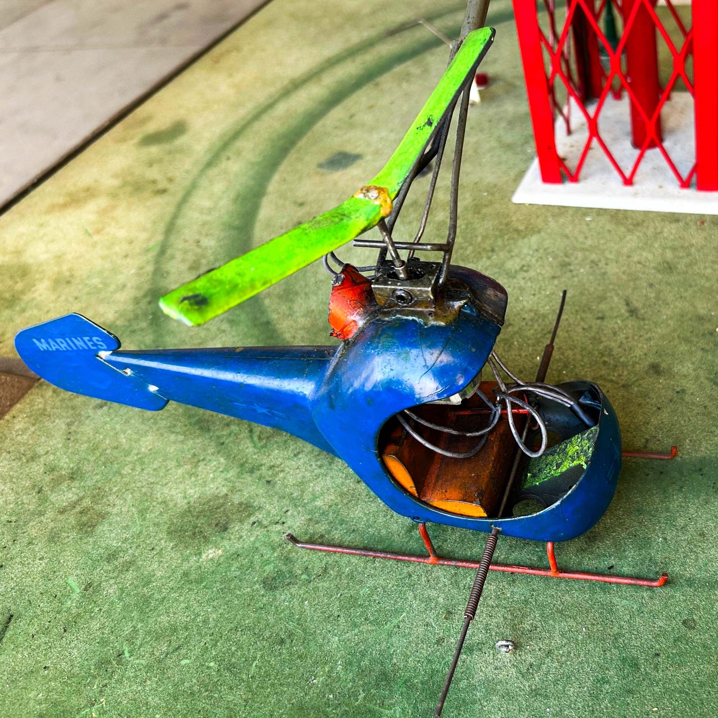 Helicopter Trainer Arcade Machine – Gold & Silver Pawn Shop