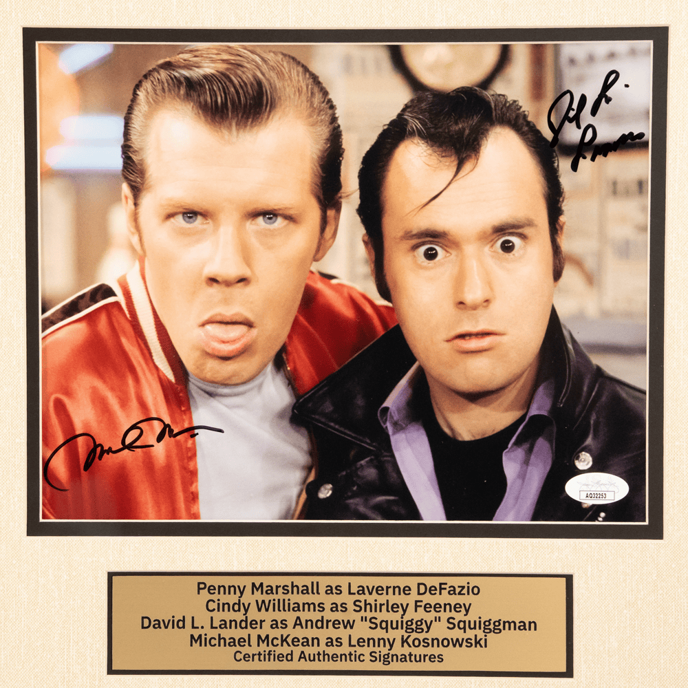 Laverne & Shirley Cast Signed Memorabilia
Gold & Silver Pawn Shop