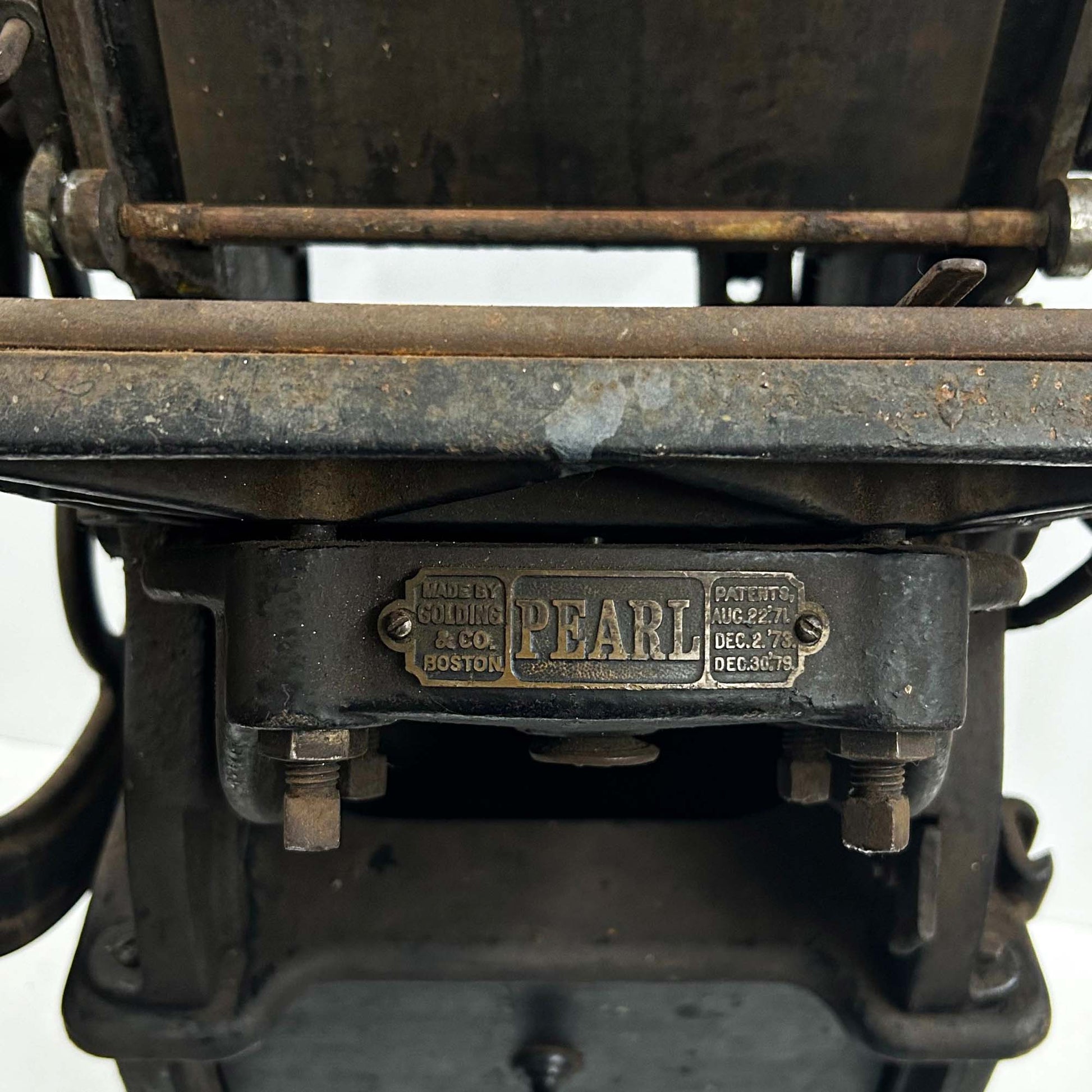 85 Golding Pearl Letterpress Text