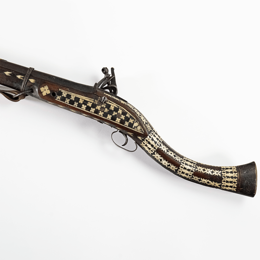 Antique Middle Eastern Jezail Flintlock with Decorative Inlay Gold & Silver Pawn Shop