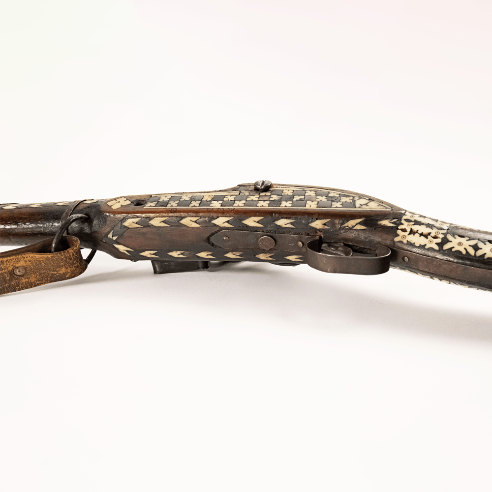 Antique Middle Eastern Jezail Flintlock with Decorative Inlay Gold & Silver Pawn Shop