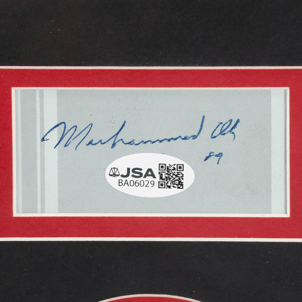 Muhammad Ali Memorabilia
Gold & Silver Pawn Shop