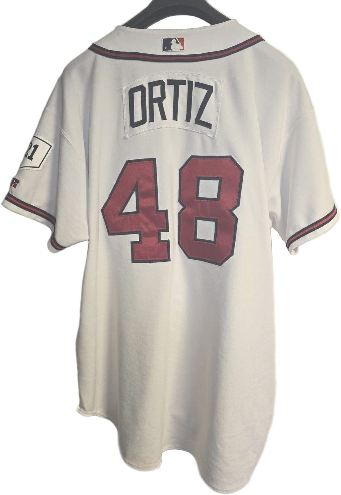 2004 Russ Ortiz Game Worn Atlanta Braves Jersey – Gold & Silver
