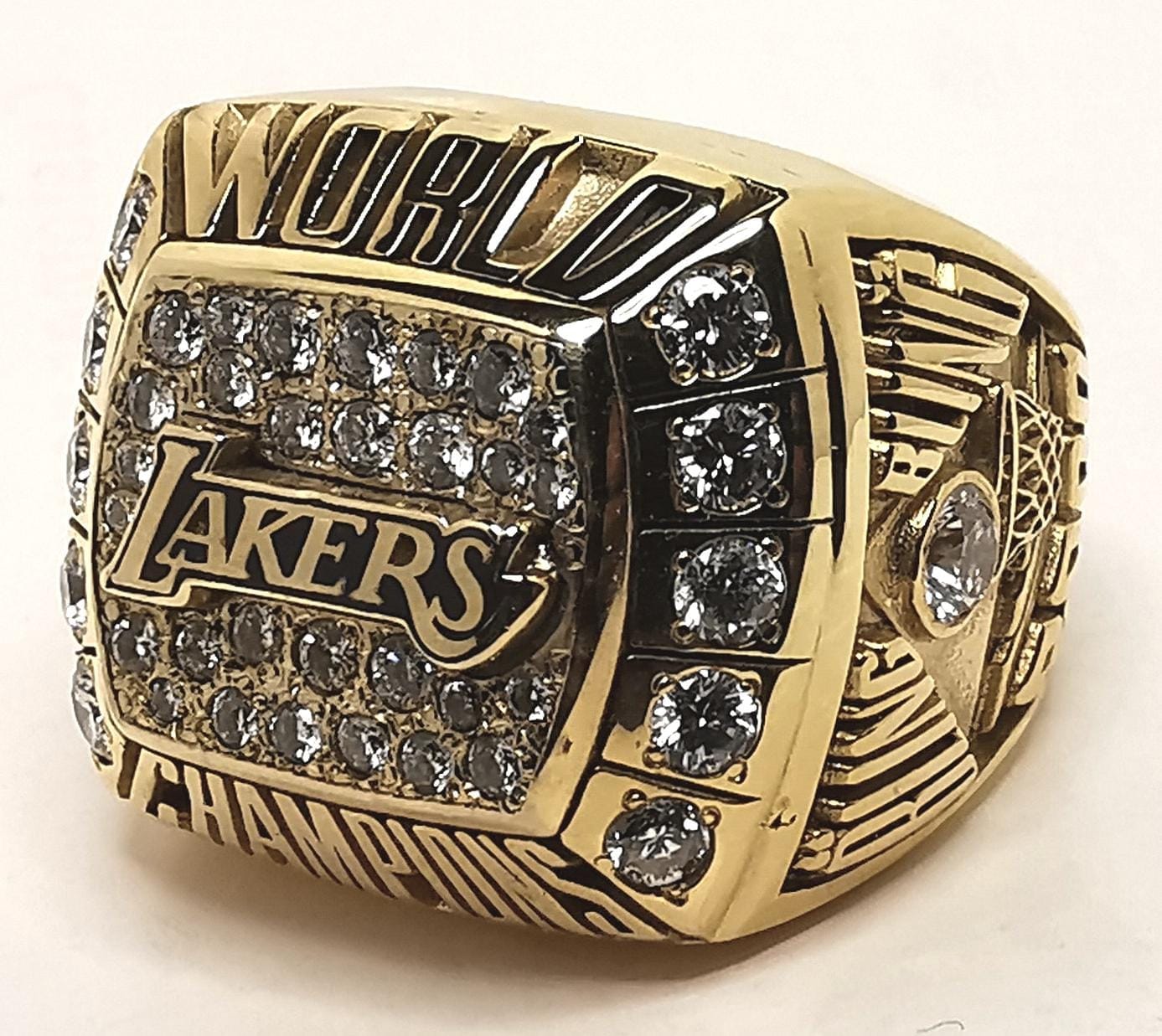 2000 Los Angeles Lakers NBA Championship Ring.  Basketball, Lot #80119
