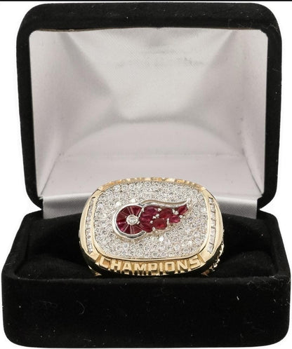 1998 Detroit Red Wings Stanley Cup Ring Gold & Silver Pawn Shop