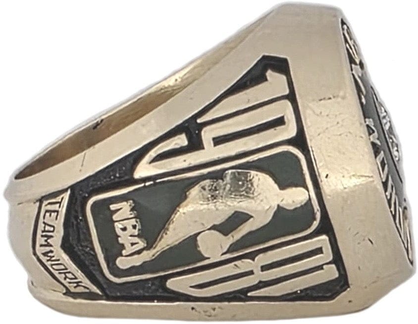 1981 Boston Celtics NBA Championship Ring - Executive Gold & Silver Pawn Shop