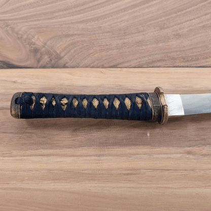 1600s Wakizashi Unsigned Sword
Gold & Silver Pawn Shop