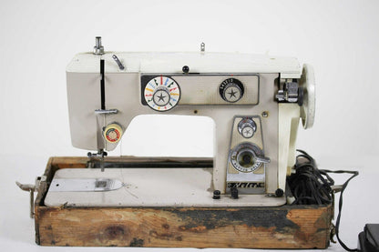 Nelco Sewing Machine Thumbnail