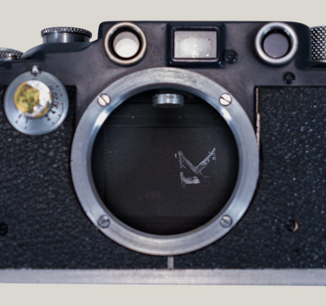 Leica Military Camera Details