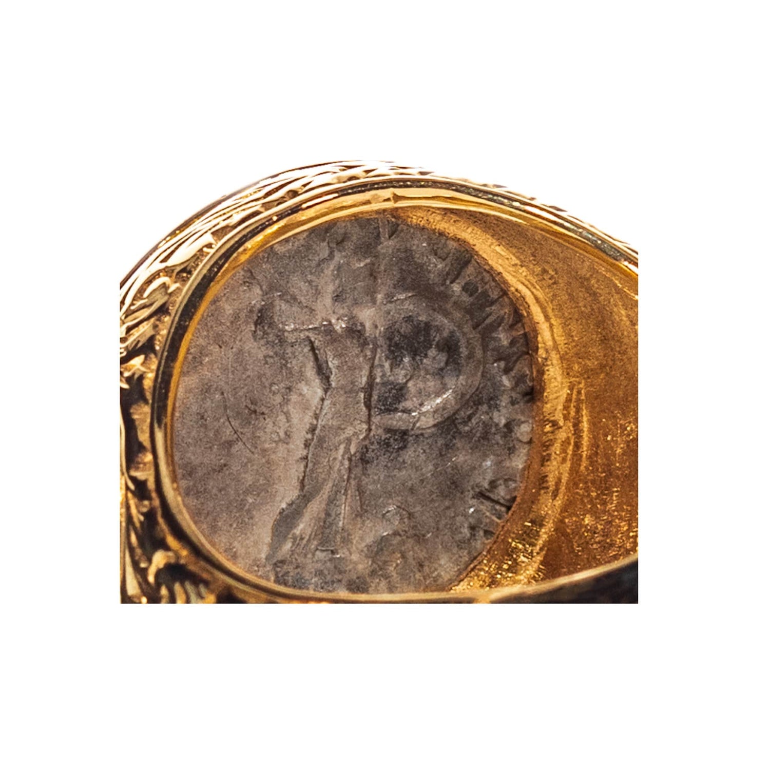 14K Yellow Gold Roman Coin Ring Details
