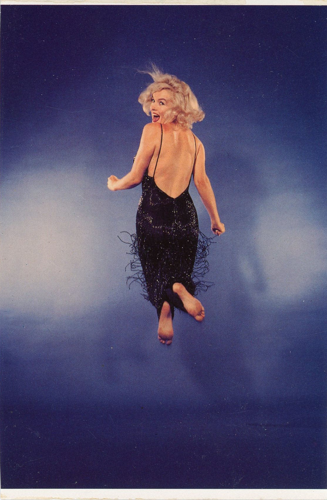 Marilyn Monroe Vintage Style Postcard - Photo by Philippe Halsman